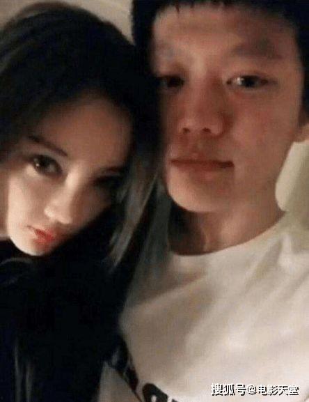 李小璐视频在线观看,揭秘明星私生活瞬间 第1张 李小璐视频在线观看,揭秘明星私生活瞬间 第1张